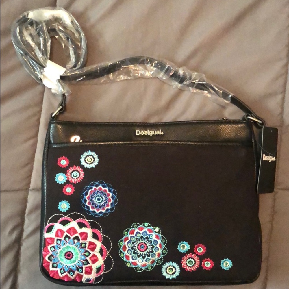 Cross body black purse